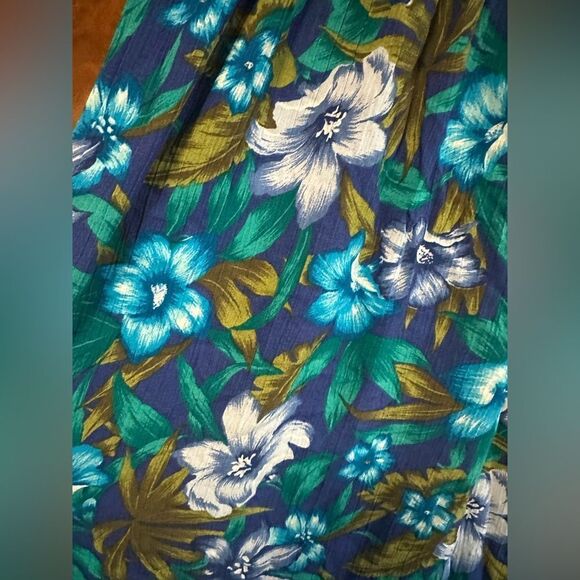 Floral Blue and Green Skirt - Picture 2 of 7